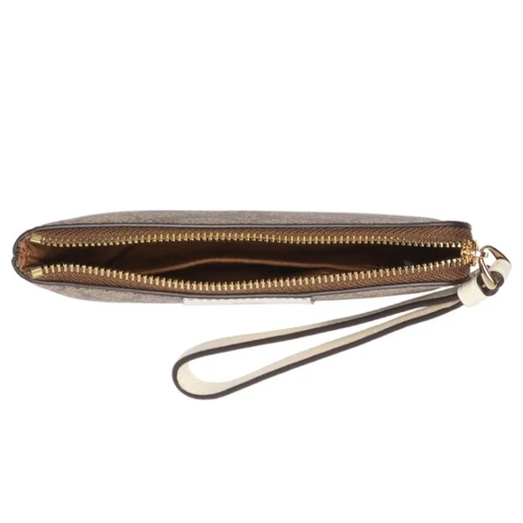 Brand New Coach Leather Strap Monogram Wristlet. Still wrapped! Gorgeous! NWOT. - Picture 4 of 7